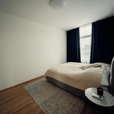 Tiffany Апартаменты Братислава